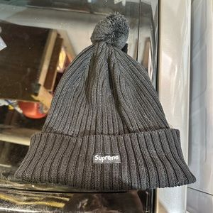 Supreme hat